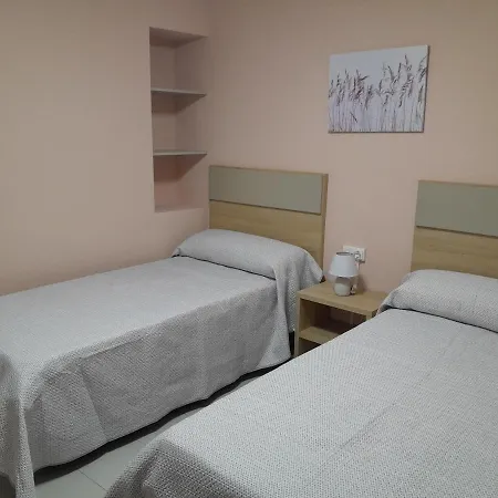 Casa La Tia Mari. * Amposta